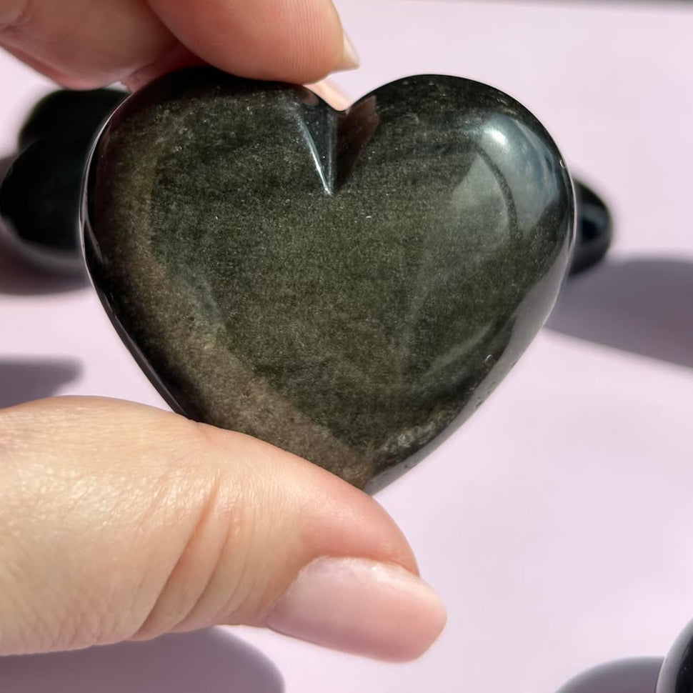 Gold Black Obsidian Carved Heart Polished Stone Figurine Unique Crystal Home Decor Gift for Nature Lover Office Desk Bedroom Altar Display Piece Anniversary Gift