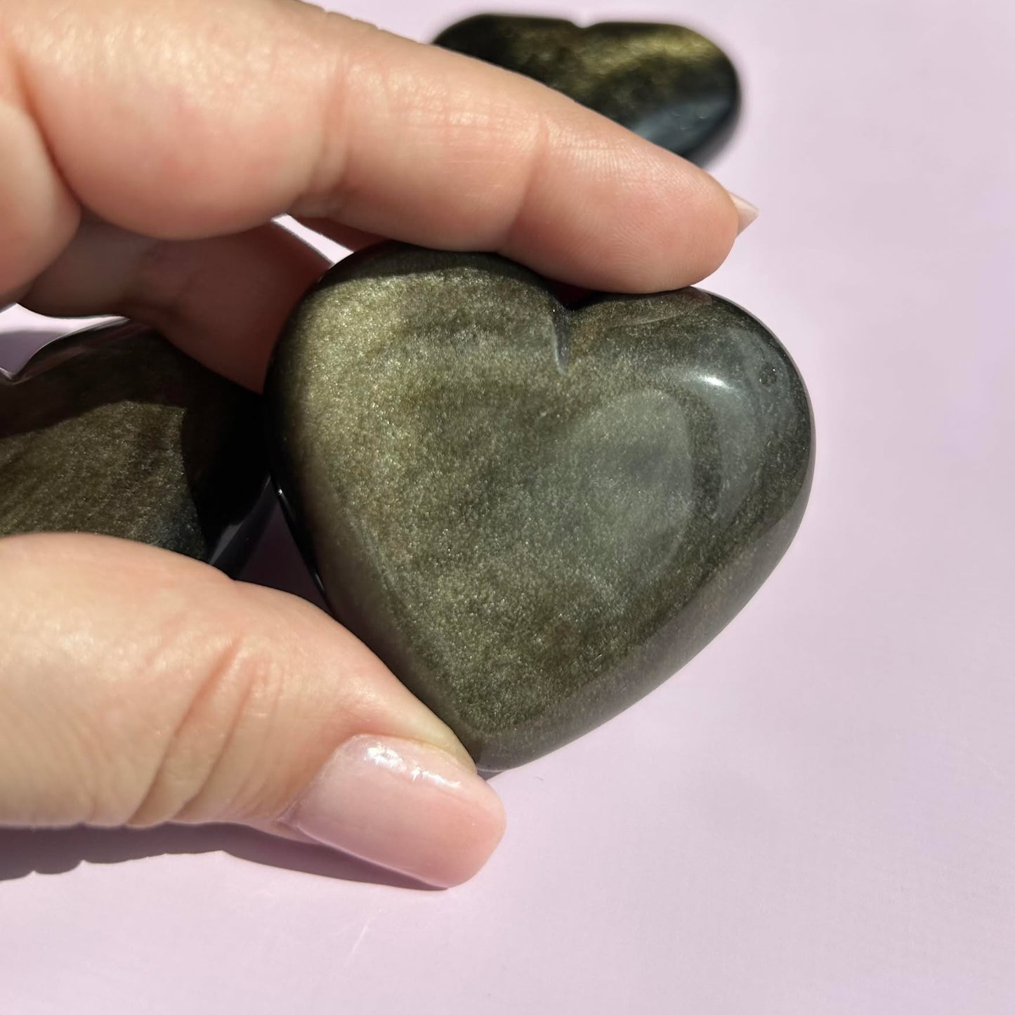 Gold Black Obsidian Carved Heart Polished Stone Figurine Unique Crystal Home Decor Gift for Nature Lover Office Desk Bedroom Altar Display Piece Anniversary Gift