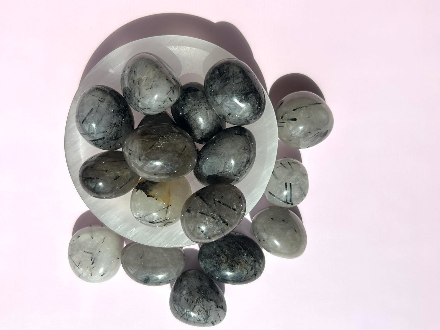 Rainbow Moonstone Tumble Crystal Polished Pocket Stone Iridescent Gem Home Decor Gift for Meditation Healers Teachers Students Bedroom Altar Display Piece