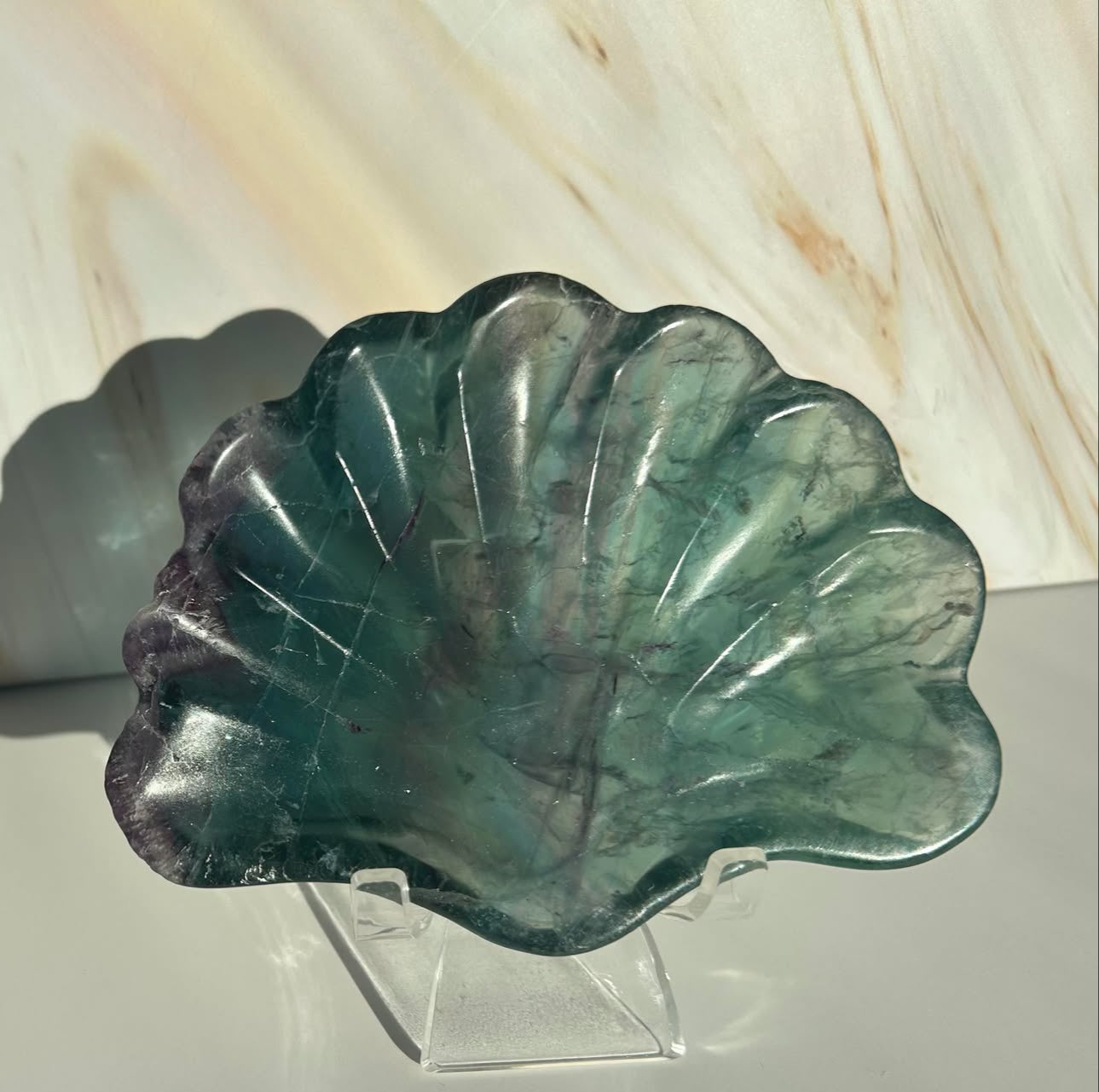 Dreamy Fluorite Bowl - Mental clarity, Connect With Your Higher Conciousness and Thirt Eye Chakra