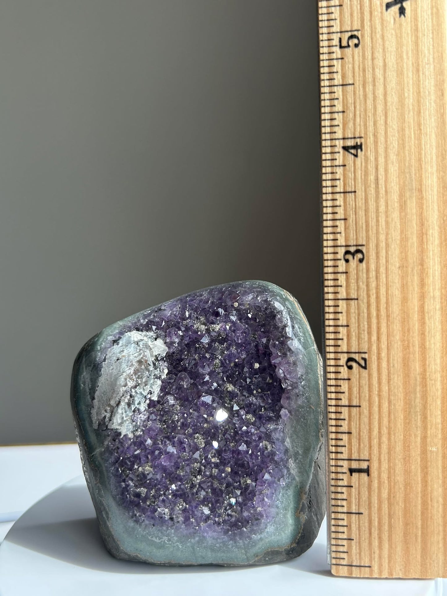 Druzy Amethyst Geode Natural Crystal Cluster Sparkling Purple Home Decor Gift for Meditation Reiki Bedroom Office Display Collector Piece