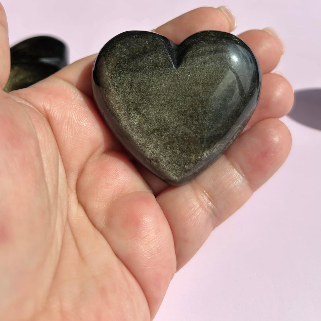 Gold Black Obsidian Carved Heart Polished Stone Figurine Unique Crystal Home Decor Gift for Nature Lover Office Desk Bedroom Altar Display Piece Anniversary Gift