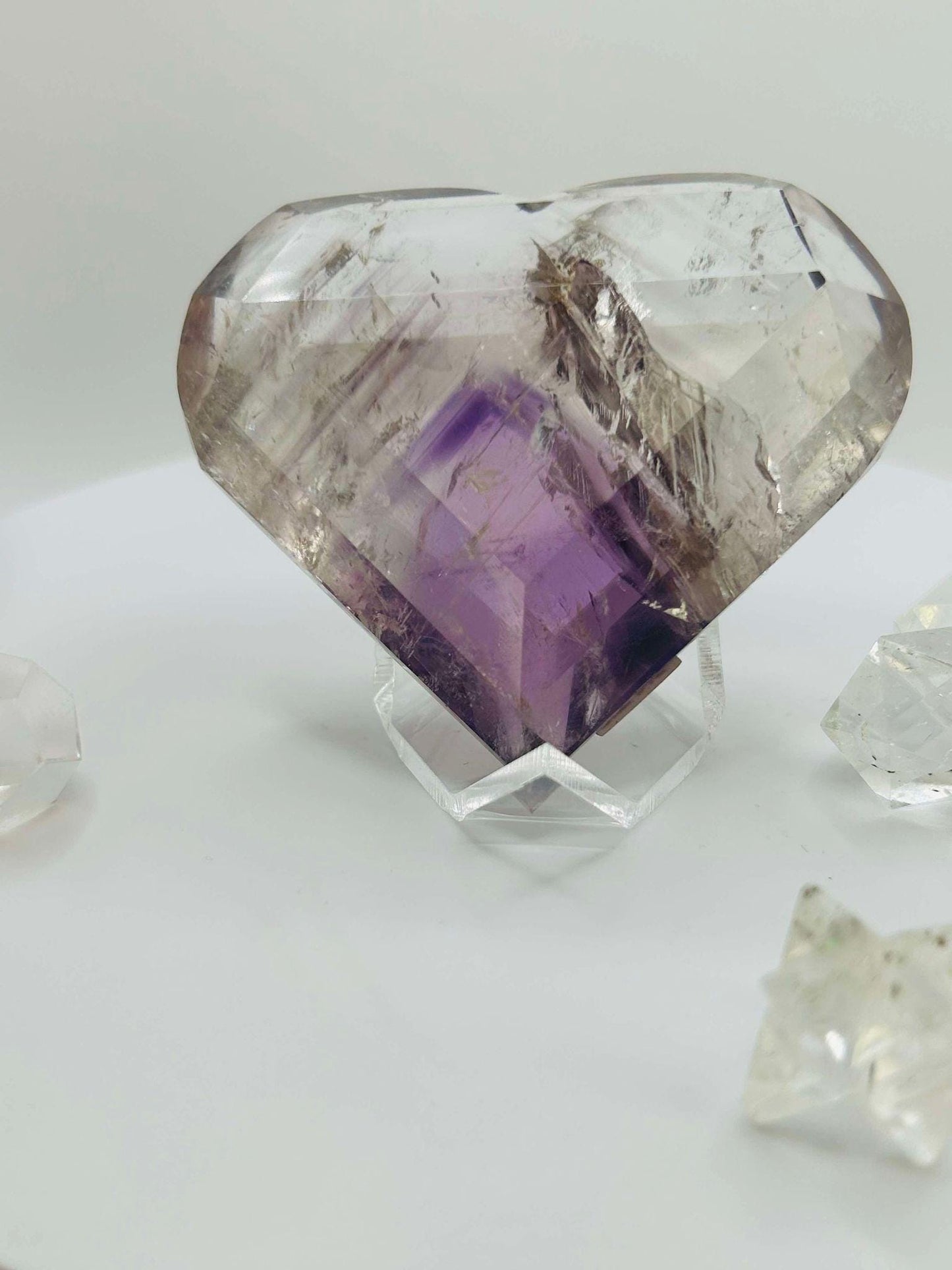 Amethyst Panthom Heart Crystal Crown Chakra Meditation Altar Room Decor Crystal Anniversary Gift February Birthday Crystal Best Friend Gift