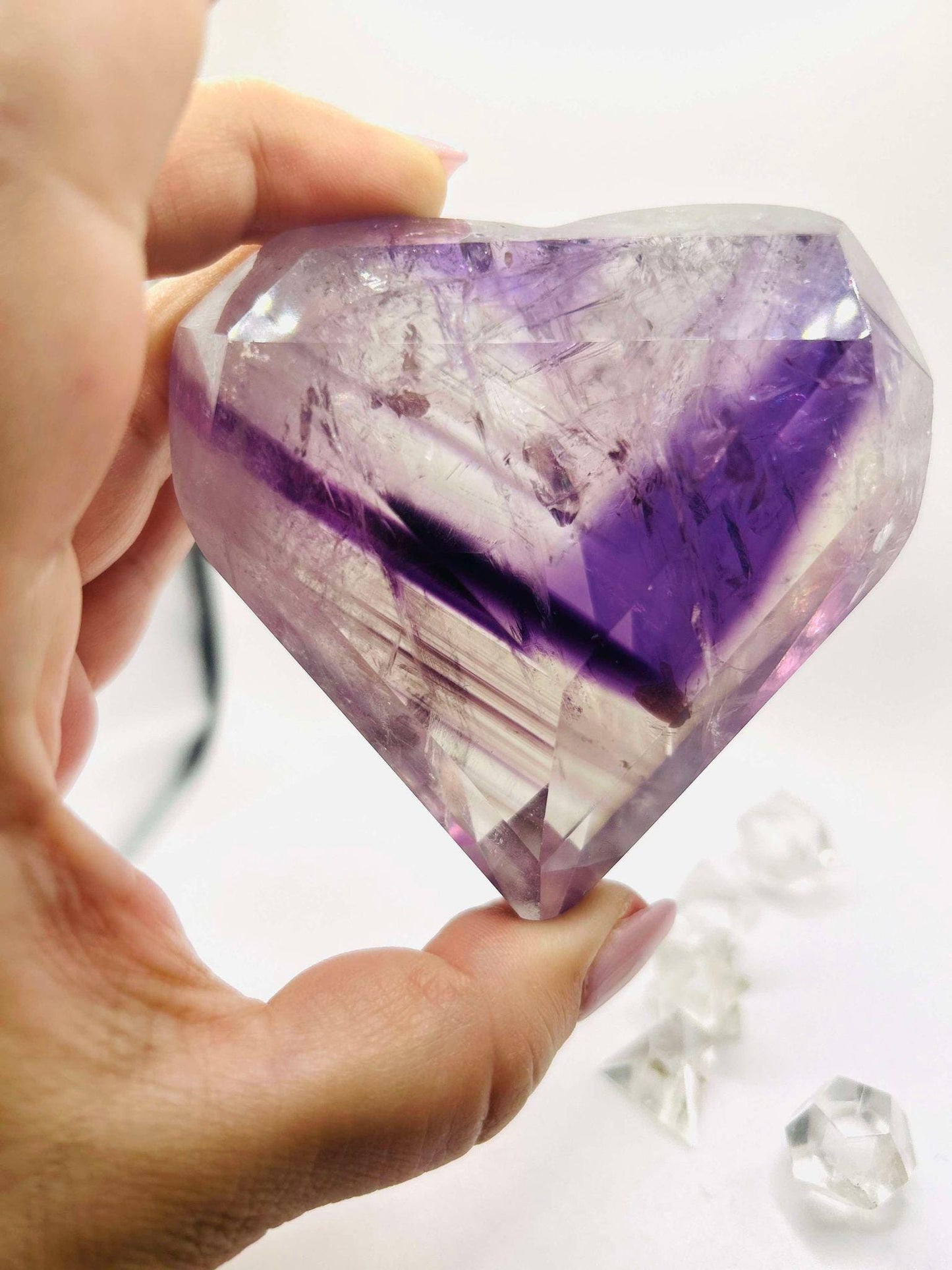 Amethyst Panthom Heart Crystal Crown Chakra Meditation Altar Room Decor Crystal Anniversary Gift February Birthday Crystal Best Friend Gift