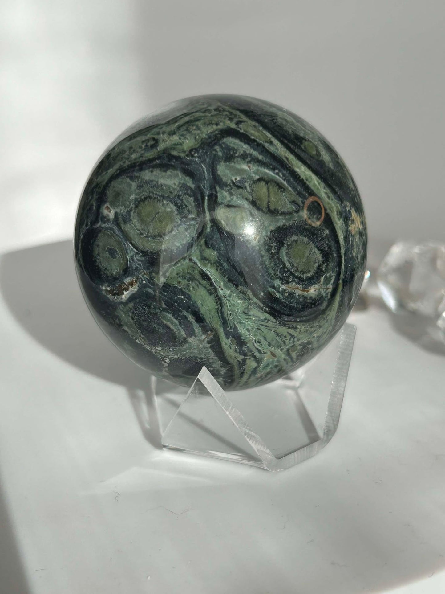 Kambaba Jasper Sphere Root Heart Chakra Meditation Stone Home Decor Reiki Crystal Gift Nature Lovers Healers Yogis Teachers Students Gift