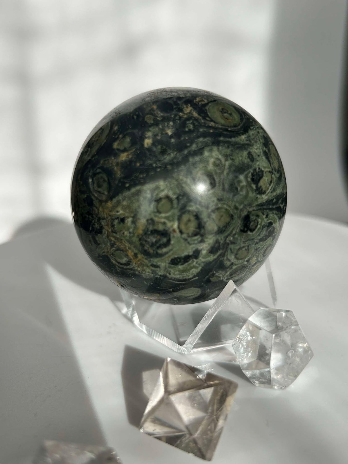 Kambaba Jasper Sphere Root Heart Chakra Meditation Stone Home Decor Reiki Crystal Gift Nature Lovers Healers Yogis Teachers Students Gift