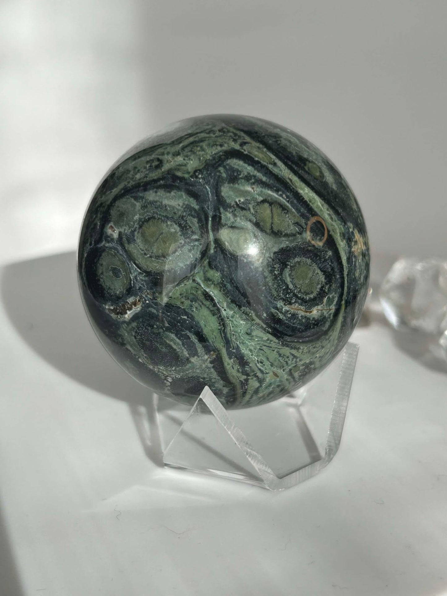 Kambaba Jasper Sphere Root Heart Chakra Meditation Stone Home Decor Reiki Crystal Gift Nature Lovers Healers Yogis Teachers Students Gift