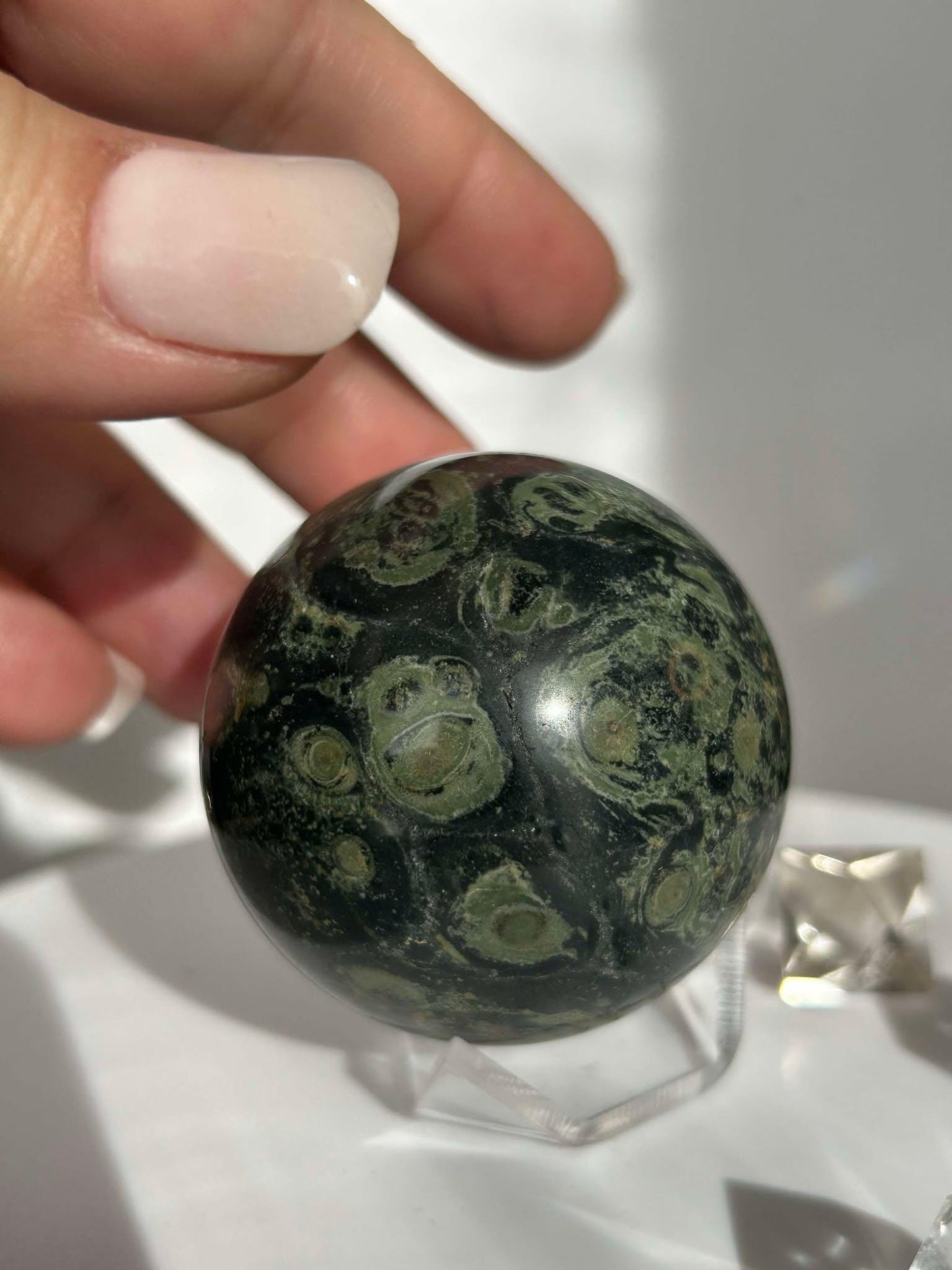 Kambaba Jasper Sphere Root Heart Chakra Meditation Stone Home Decor Reiki Crystal Gift for Nature Lovers Healers Yogis Teachers Students