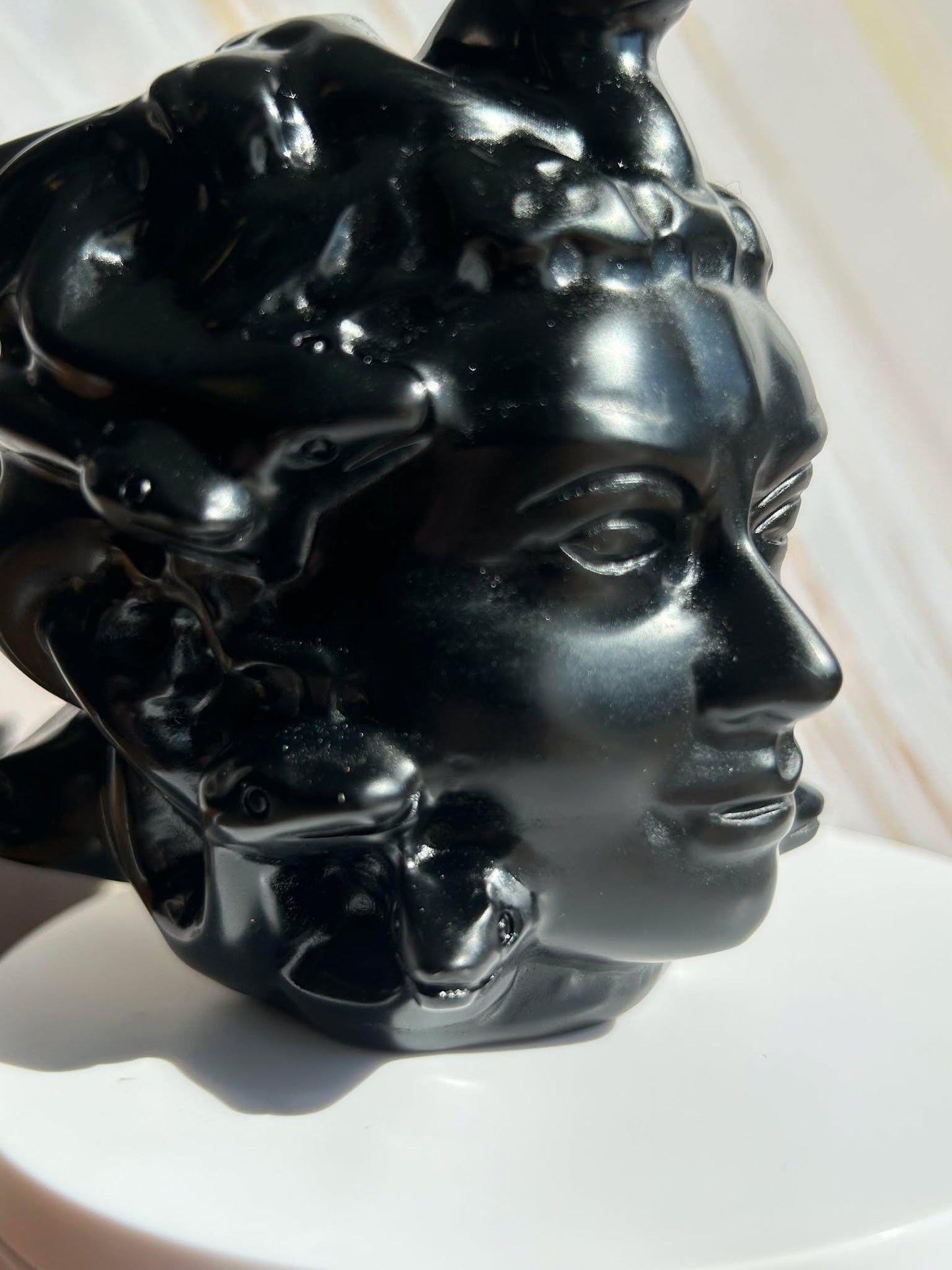Medusa Black Obsidian Carved Head Statue Home Decor Collectible Shelf Display Unique Gift for Art Lovers Mythology Fans Desk Accent