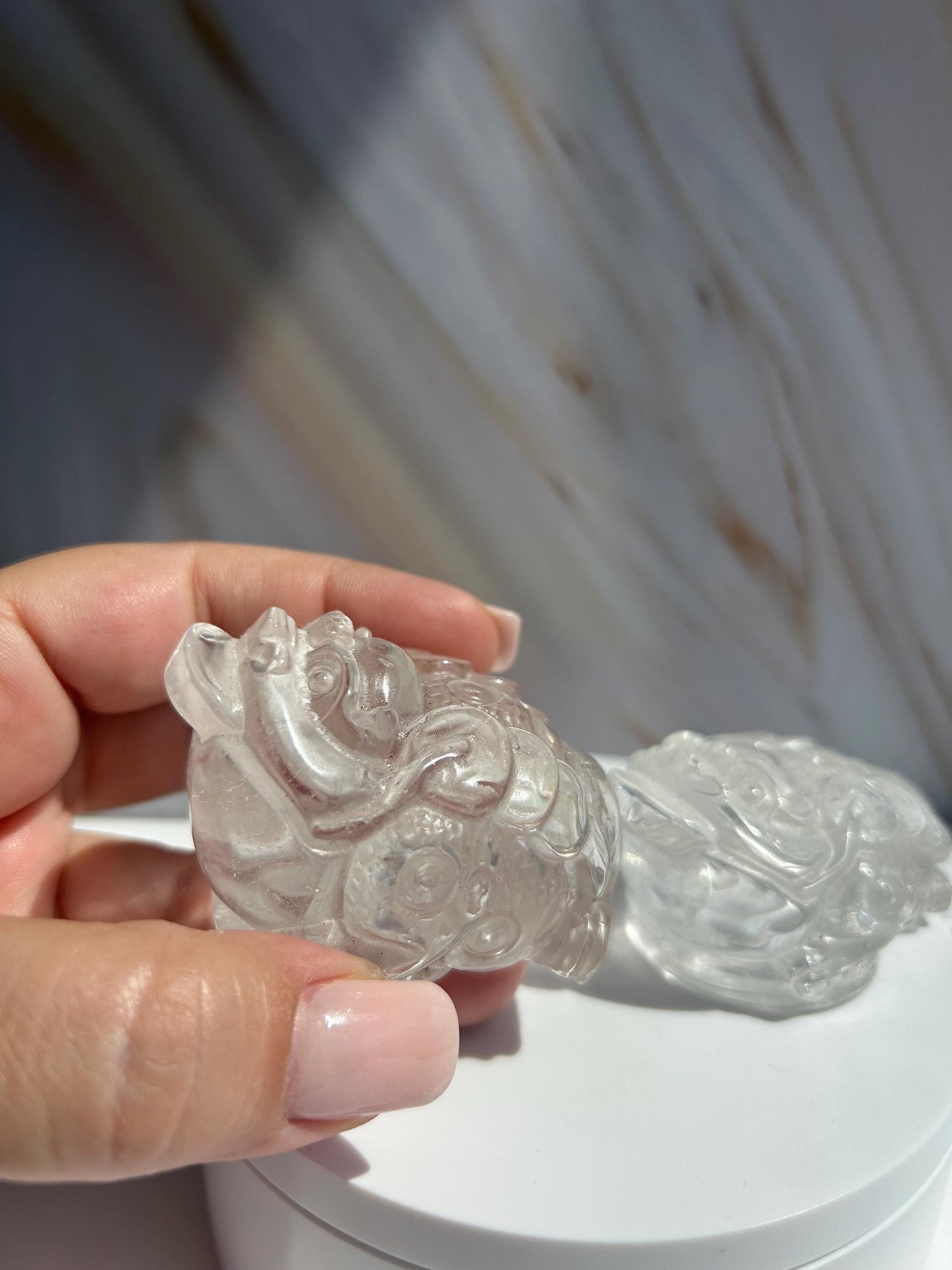 Money Toad Clear Quartz Carving Polished Stone Decorative Accent Home Decor Gift New Job New Work Office Desk Altar Feng Shui New Mom Gift