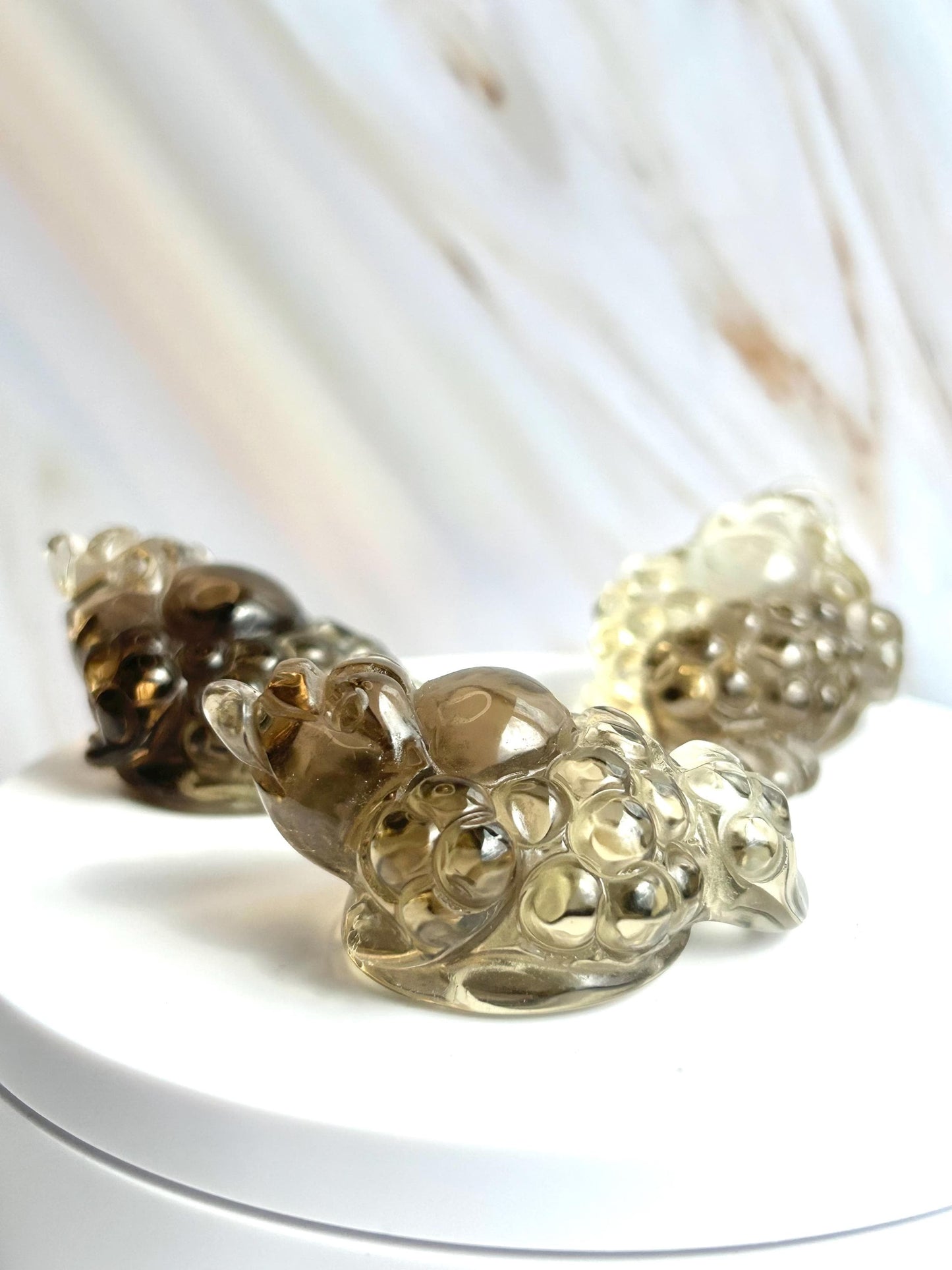 Money Toad Citrine Carving Polished Stone Golden Decorative Accent Home Decor Gift New Job New Work Office Desk Altar Feng Shui November