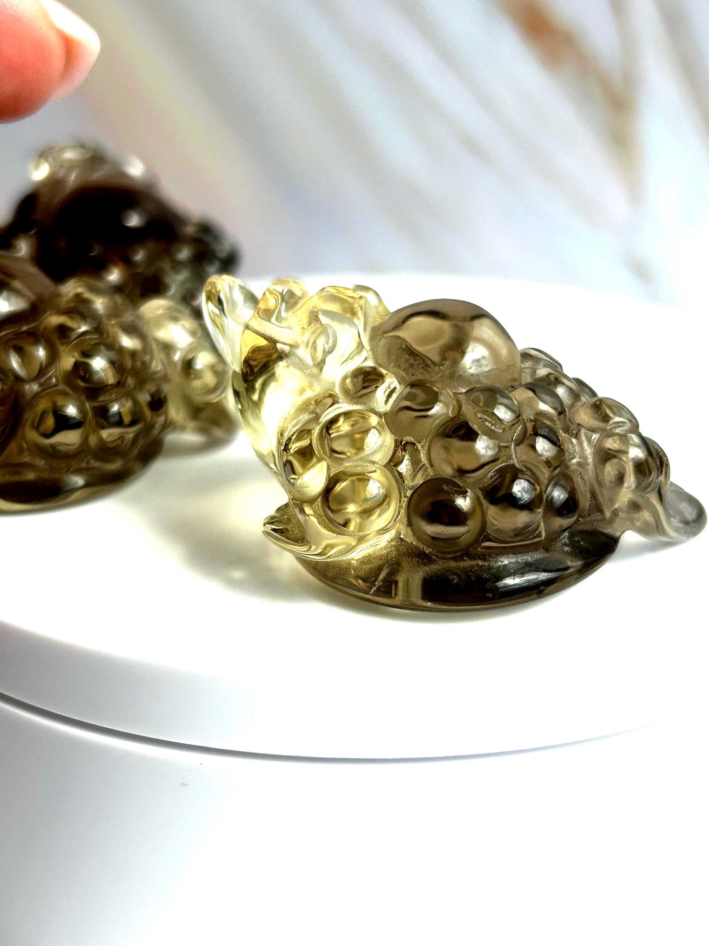 Money Toad Citrine Carving Polished Stone Golden Decorative Accent Home Decor Gift New Job New Work Office Desk Altar Feng Shui November