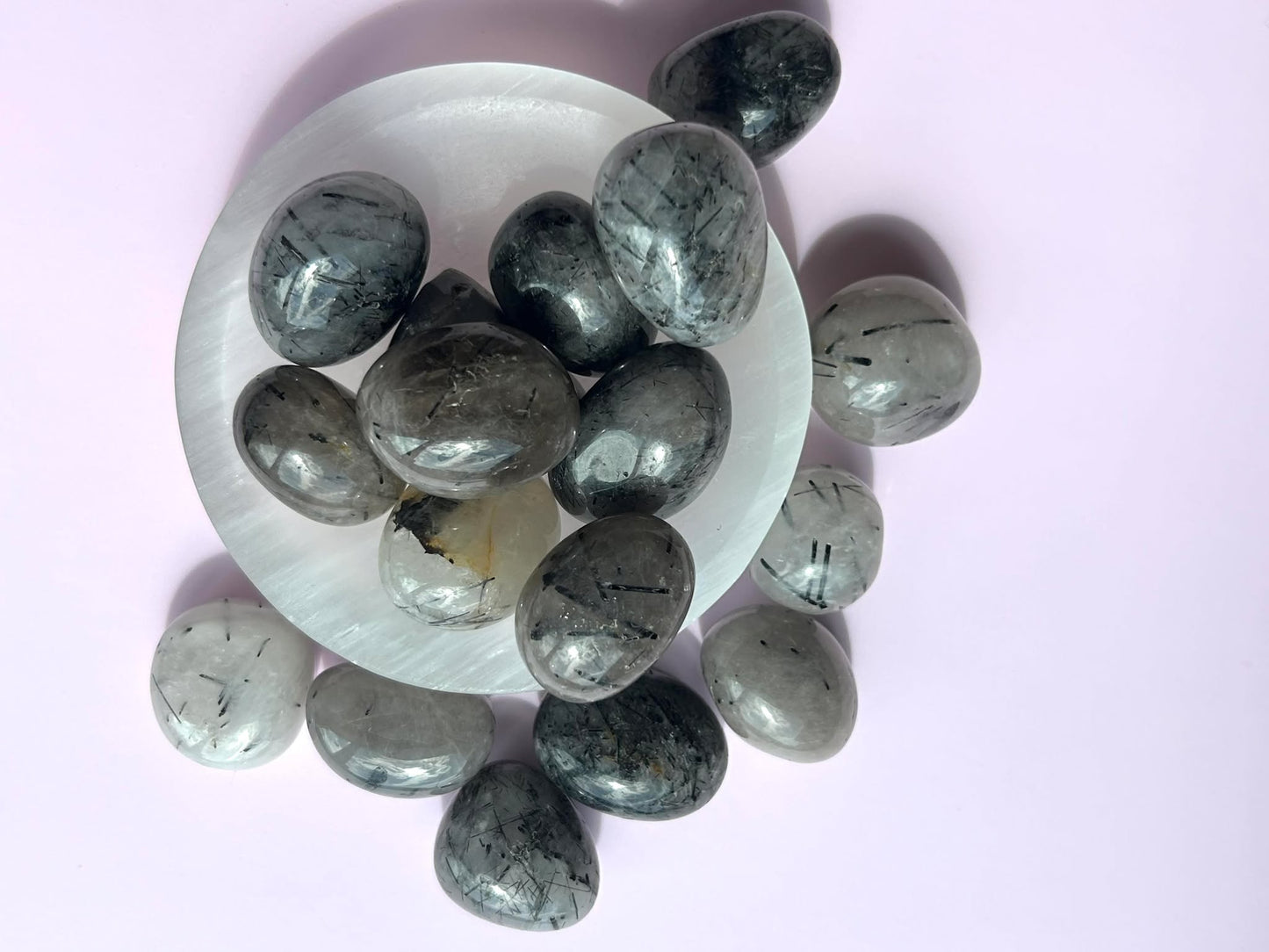 Rainbow Moonstone Tumble Crystal Polished Pocket Stone Iridescent Gem Home Decor Gift for Meditation Healers Teachers Students Bedroom Altar Display Piece