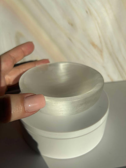 Selenite Bowl - Crystal and Energy Healing, Clarity and Spiritual Groth.