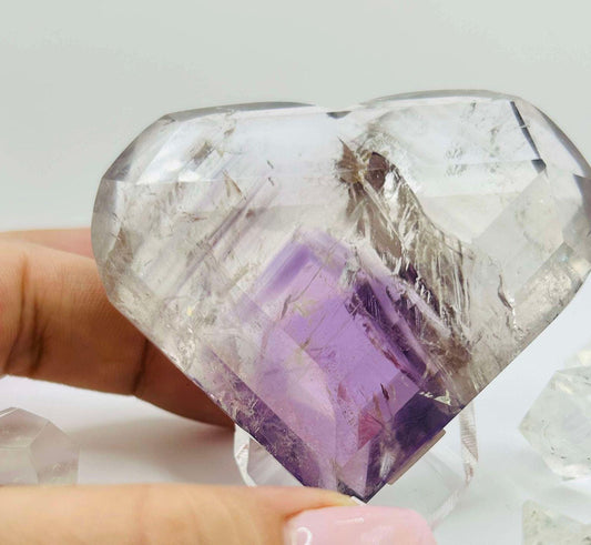 Amethyst Panthom Heart Crystal Crown Chakra Meditation Altar Room Decor Crystal Anniversary Gift February Birthday Crystal Best Friend Gift
