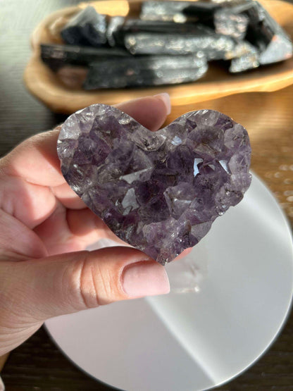 Amethyst Heart Cluster Crown Chakra Meditation Feng Shui Crystal Anniversary Gift February Birthday Crystal Best Friend Mom to be Wife Gift