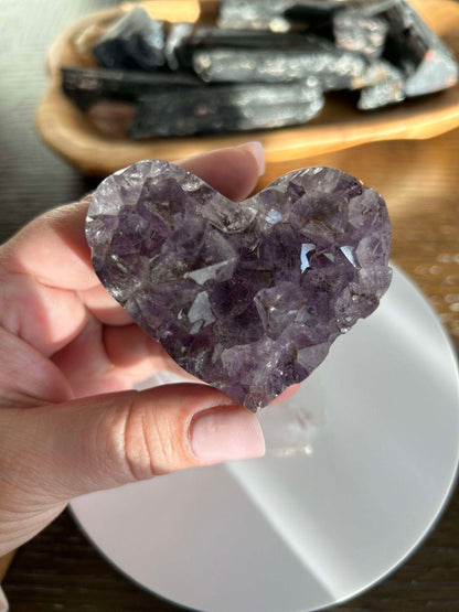 Amethyst Heart Cluster Crown Chakra Meditation Feng Shui Crystal Anniversary Gift February Birthday Crystal Best Friend Mom to be Wife Gift