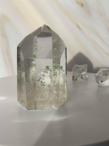 Garden Quartz Lodilite Point Crystal Meditation Crown Root Chakra Altar Decor Stone Nature Inspired Gift Nature Lover Gift Scorpio Gift