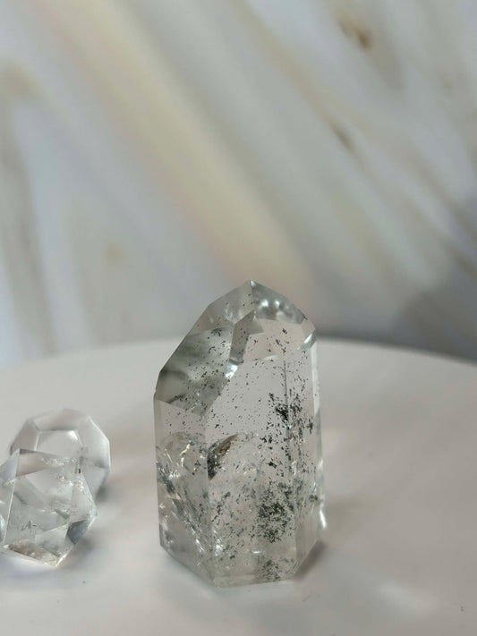 Garden Quartz Lodilite Point Crystal Meditation Crown Root Chakra Altar Decor Stone Nature Inspired Gift Nature Lover Gift Scorpio Gift