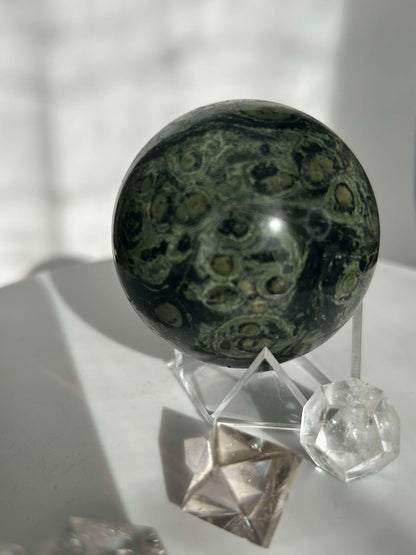 Kambaba Jasper Sphere Root Heart Chakra Meditation Stone Home Decor Reiki Crystal Gift Nature Lovers Healers Yogis Teachers Students Gift