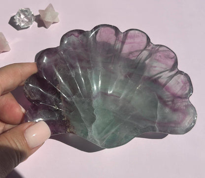 Fluorite Seashell Bowl Carved Dish Jewelry Holder Ocean Inspired Home Decor Gift for Beach Lover Bathroom Vanity Tray Coastal Mother Gift