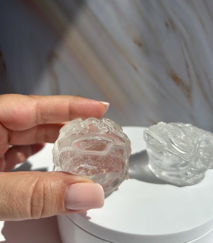 Money Toad Clear Quartz Carving Polished Stone Decorative Accent Home Decor Gift New Job New Work Office Desk Altar Feng Shui New Mom Gift
