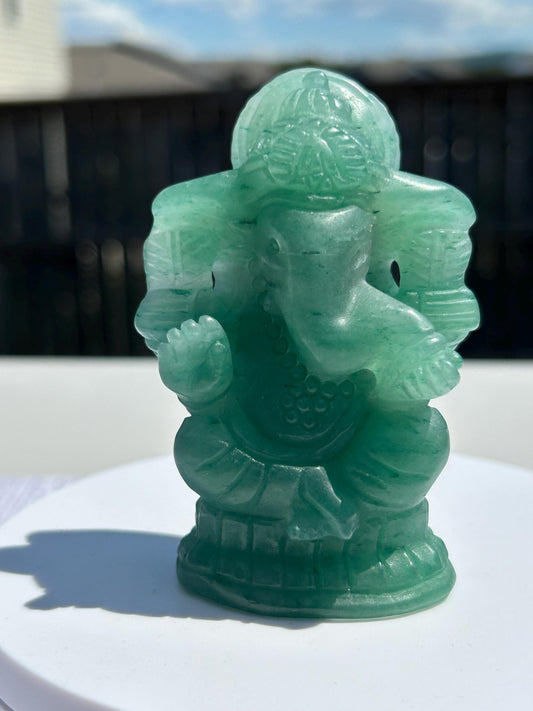 Ganesh Green Aventurine Carving Crystal Home Decor Meditation Altar Gift Yogi Statue Spiritual Collector Display Anniversary Wedding Gift