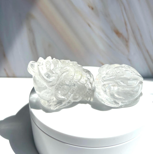 Money Toad Clear Quartz Carving Polished Stone Decorative Accent Home Decor Gift New Job New Work Office Desk Altar Feng Shui New Mom Gift